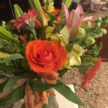 The Flower Boutique - Not even close to what I ordered! - Florists Near Me - Indian Trail, North Carolina