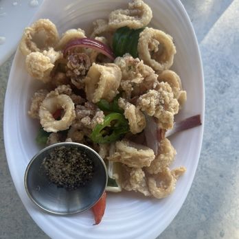 Quinn's Lighthouse - The most fabulous calamari.  Dip it in the salt and pepper! - Seafood Near Me - Oakland, California