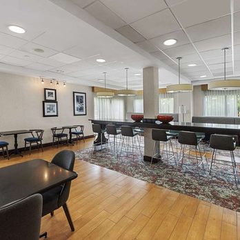 Hampton Inn Nanuet - Breakfast Area - Hotels Near Me - Nanuet, New York Hampton Inn Nanuet - Breakfast Area - Hotels Near Me - Nanuet, New York