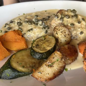 Fiore Restaurant - Chicken Piccata - Italian Near Me - Concord, California