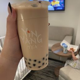 Earl gray milk tea w/ boba Earl gray milk tea w/ boba