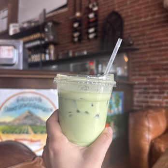 Back to the Grind - Matcha iced tea - Coffee & Tea Near Me - Riverside, California