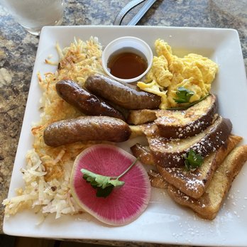 Caffe 11th Avenue - Hand dipped French toast - American Near Me - Yakima, Washington Caffe 11th Avenue - Hand dipped French toast - American Near Me - Yakima, Washington