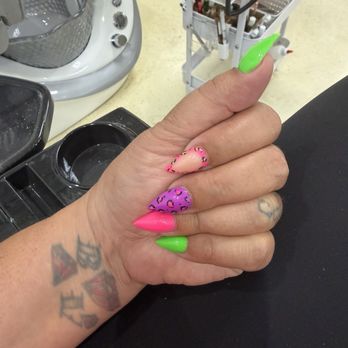 Aurora Nails&Spa - Nails by Ty so pretty - Nail Salons Near Me - Rancho Cucamonga, California