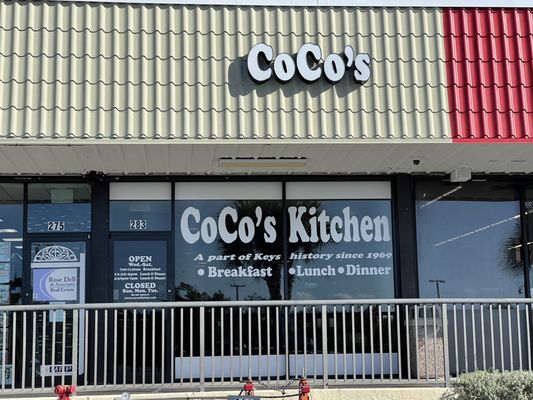 Coco's Kitchen by null