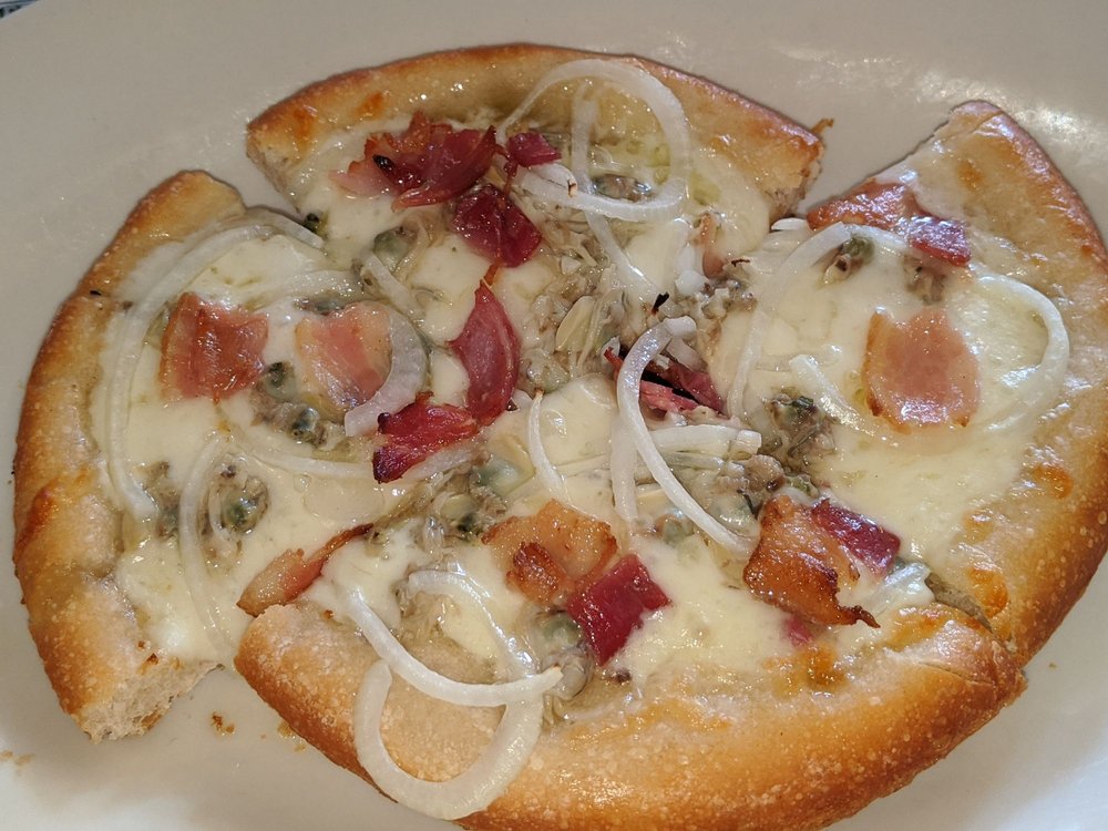 TOLLAND FAMILY RESTAURANT AND PIZZA Updated July 2024 18 Photos