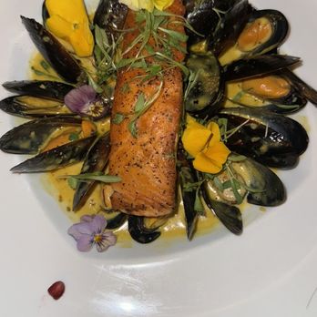 Farmer's Table - Salmon and mussels - New American Near Me - La Mesa, California Farmer's Table - Salmon and mussels - New American Near Me - La Mesa, California