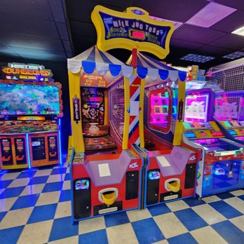 Bird Bowl - Bowling Near Me - Miami, Florida