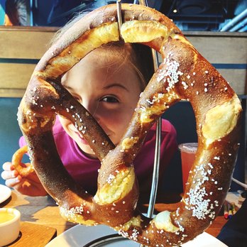 Yard House - Jumbo Bavarian Pretzel  for my small human. She loved how fun it was served, and served with warmed IPA cheese. - New American Near Me - Concord, California