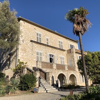 Musée Renoir - Museums Near Me - Cagnes sur Mer, 06