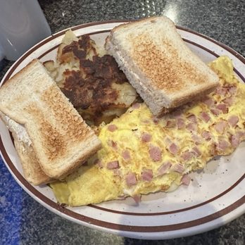 Long Neck Diner - Ham Omelette Home Fries - Diners Near Me - Millsboro, Delaware Long Neck Diner - Ham Omelette Home Fries - Diners Near Me - Millsboro, Delaware
