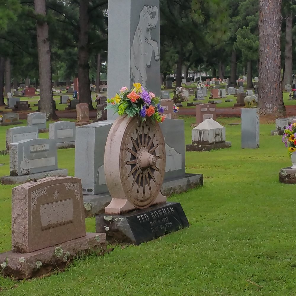 Mt Olivet Cemetery - Beautiful area. Nicely kept. - Funeral Services & Cemeteries Near Me - Hugo, Oklahoma Mt Olivet Cemetery - Beautiful area. Nicely kept. - Funeral Services & Cemeteries Near Me - Hugo, Oklahoma