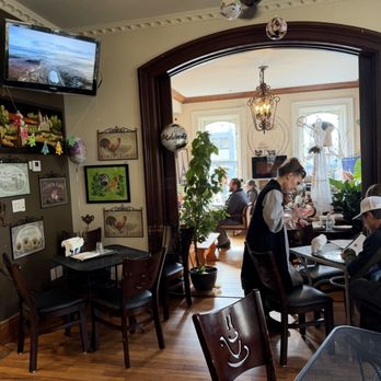Cafe d'Marie - Coffee & Tea Near Me - Davenport, Iowa