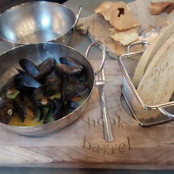 Hook & Barrel - Seafood Near Me - Myrtle Beach, South Carolina