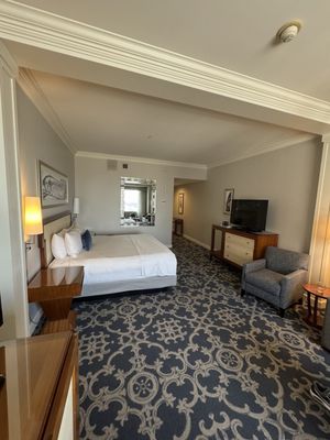 Loews New Orleans Hotel by null