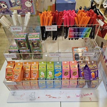 Miniso - Toy Stores Near Me - Pembroke Pines, Florida Miniso - Toy Stores Near Me - Pembroke Pines, Florida