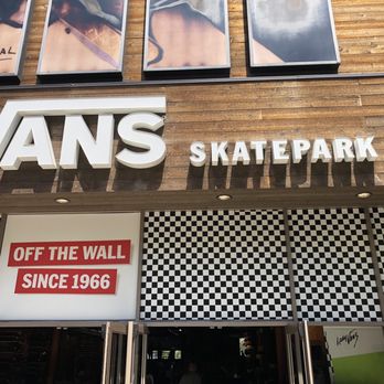 The Outlets at Orange - Skate park and shop - Shopping Centers Near Me - Orange, California The Outlets at Orange - Skate park and shop - Shopping Centers Near Me - Orange, California