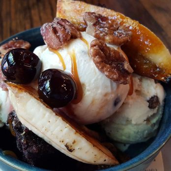 FlintCreek Cattle - Banana split - New American Near Me - Seattle, Washington