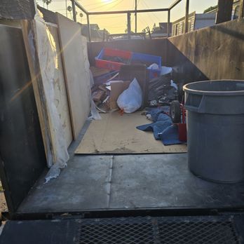 Joe On The Go Hauling - Junk Removal & Hauling Near Me - Oxnard, California