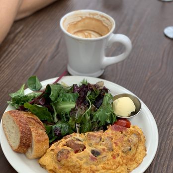Urth Caffe - The Italian Omelet - Coffee & Tea Near Me - Laguna Beach, California