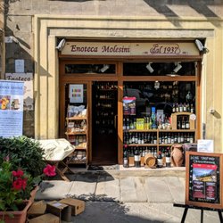 Cortona - Enoteca Molesini wine shop