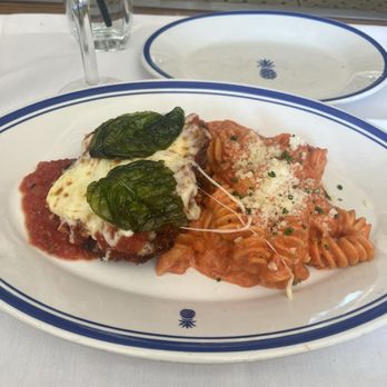 Hudson House - Seafood Near Me - Irving, Texas