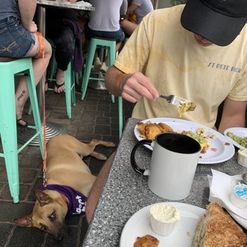Daily Eats - Dog friendly brunch - New American Near Me - Tampa, Florida Daily Eats - Dog friendly brunch - New American Near Me - Tampa, Florida