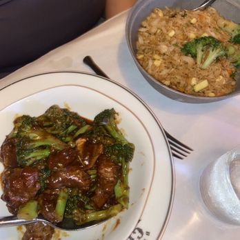 Brooklyn Chop House - Filet Mignon Beef & Broccoli and veggies fried rice - Dim Sum Near Me - New York, New York