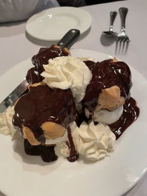 Court Street by null