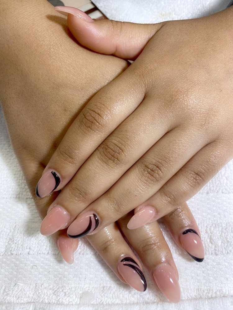 Alex Nails Hair & Spa