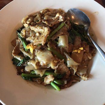 Lucki Thai - Beef Pad See Ew - Thai Near Me - Las Vegas, Nevada Lucki Thai - Beef Pad See Ew - Thai Near Me - Las Vegas, Nevada