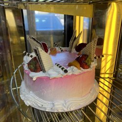 Los Jalapenos - Their cakes. How beautiful!