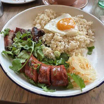 Kasama - Pork sausage, pork pieces, garlic rice - Filipino Near Me - Chicago, Illinois Kasama - Pork sausage, pork pieces, garlic rice - Filipino Near Me - Chicago, Illinois
