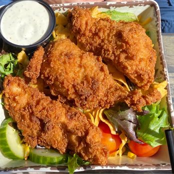 Gigglewaters - Southern fried chicken salad - American Near Me - Safety Harbor, Florida