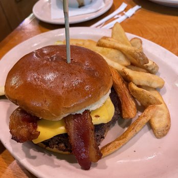 Texas Roadhouse - Bacon cheeseburger - Steakhouses Near Me - Danbury, Connecticut Texas Roadhouse - Bacon cheeseburger - Steakhouses Near Me - Danbury, Connecticut