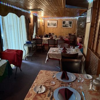 Das Steinhaus - German Near Me - Jefferson City, Missouri