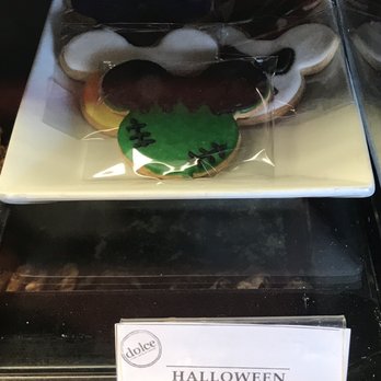 Layered Cakerie - Bakeries Near Me - Montclair, California