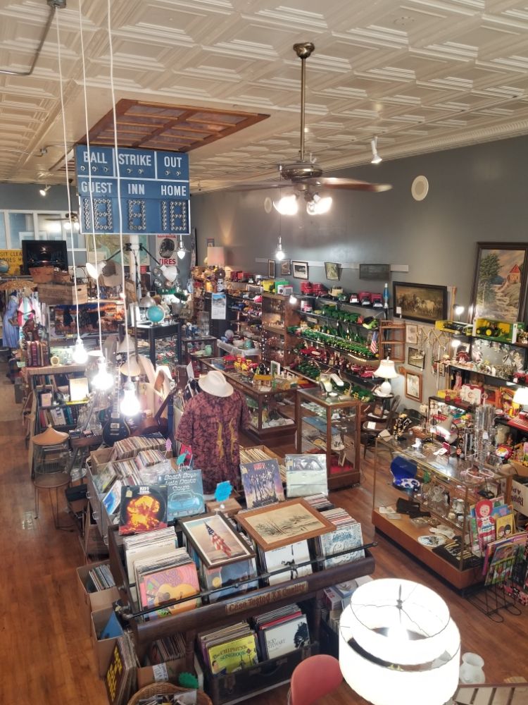 HISTORY WORTH REPEATING 24 Plymouth St, Le Mars, Iowa Antiques Phone Number Yelp