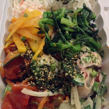 Poke & Box - 2 choice poké creation with half rice half salad. Bed of salad (lettuce) is under the poké. ($9.99) 1/13/17. - Poke Near Me - Honolulu, Hawaii