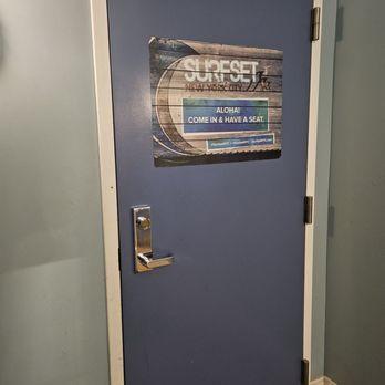 Surfset New York City - Entrance door - Trainers Near Me - New York, New York Surfset New York City - Entrance door - Trainers Near Me - New York, New York