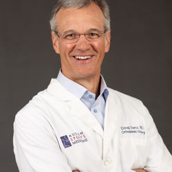 Austin Sports Medicine and Orthopedics - Dr. Elenz