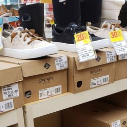 Super Shoes - Sperry slip on 20-30% off
