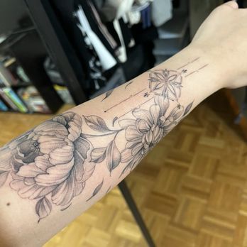Grey Studio - Tattoo Near Me - Los Angeles, California Grey Studio - Tattoo Near Me - Los Angeles, California