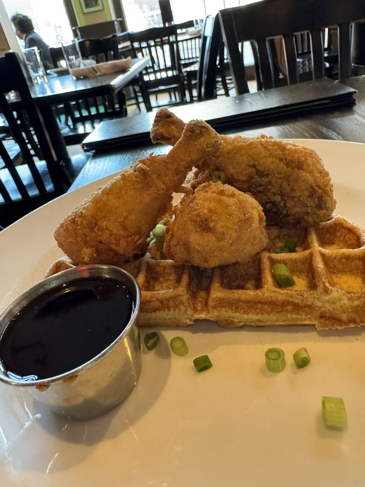 WEST END JOHNNIES Updated September 2024 122 Photos & 355 Reviews