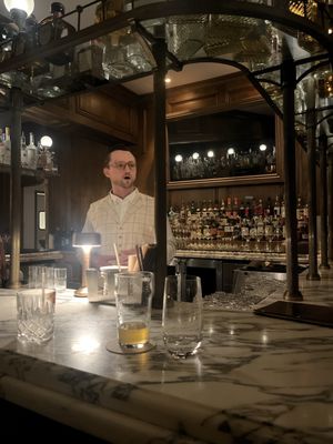 Bing's Bar by null