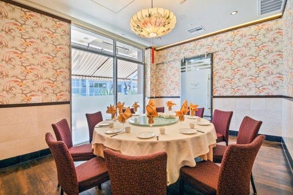 Capital Seafood Beverly Hills by null
