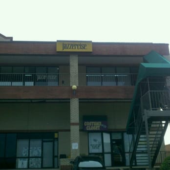 Jazzercise - The stair climb to the second floor is free of charge ;-) - Dance Studios Near Me - Little Rock, Arkansas Jazzercise - The stair climb to the second floor is free of charge ;-) - Dance Studios Near Me - Little Rock, Arkansas