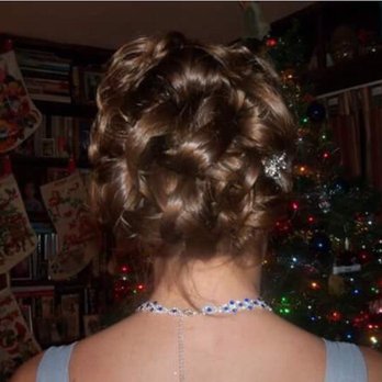 Verde Beauty Studio - Hair for Christmas party - Makeup Artists Near Me - Baton Rouge, Louisiana Verde Beauty Studio - Hair for Christmas party - Makeup Artists Near Me - Baton Rouge, Louisiana