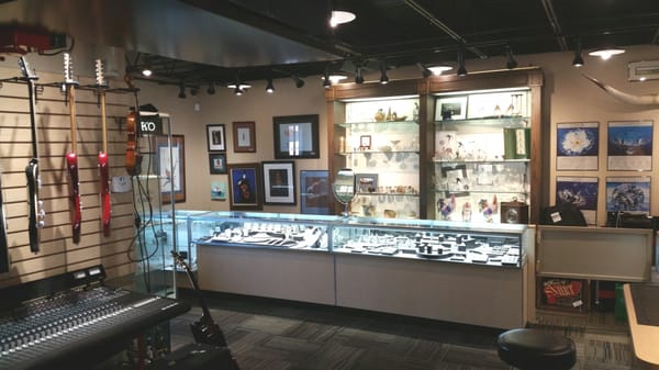 SILVER DOLLAR JEWELRY & PAWN - Updated July 2026 - 12 Reviews - 4125 S