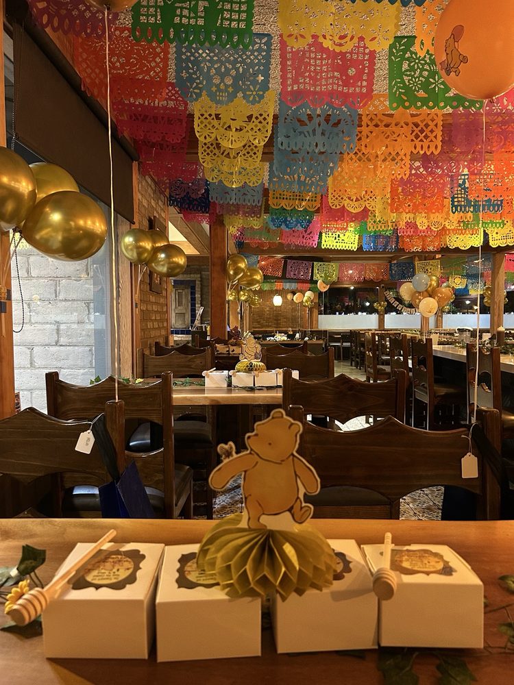 Los Molcajetes Bar & Grill - Photo 2